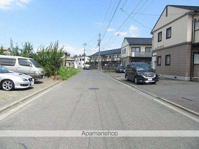 コートラックス Aの周辺写真