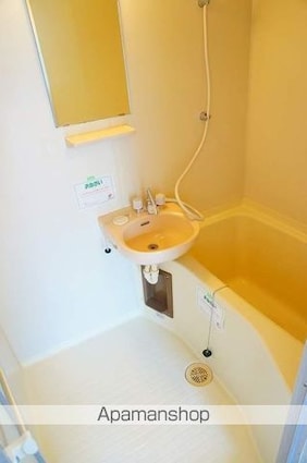 香川県高松市屋島西町[2K/32.7m2]のバス