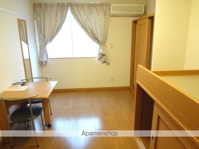 レオパレス県庁東の内装写真