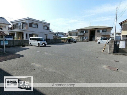 フォブール津森Ａ[2LDK/53.02m2]の駐車場