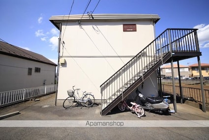 グリーンハイツ（連光寺）[2DK/36.36m2]の外観4