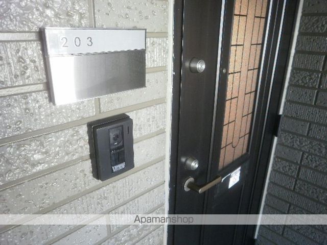 名鉄小牧線 楽田駅 徒歩5分 2階建 築27年の内装写真