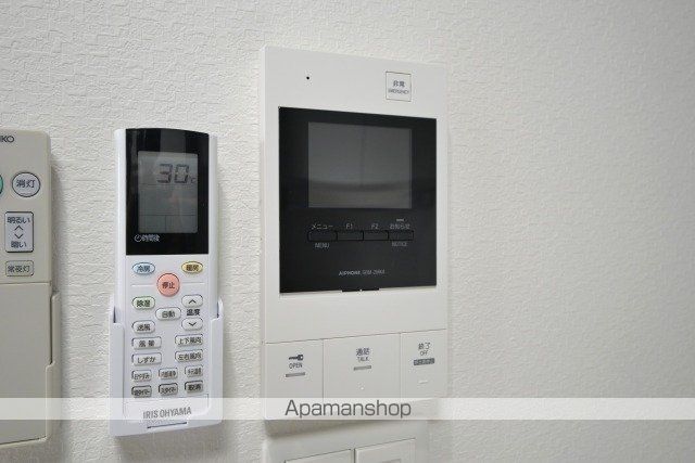 エヌエムキャトフヴァンユイットの内装写真