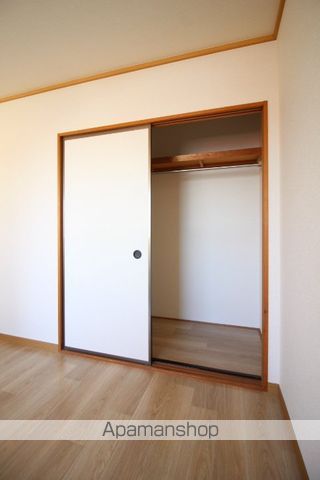 エントピア新保 B棟の内装写真