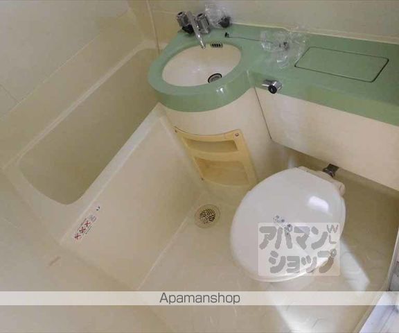 上賀茂葵之森町貸家の内装写真