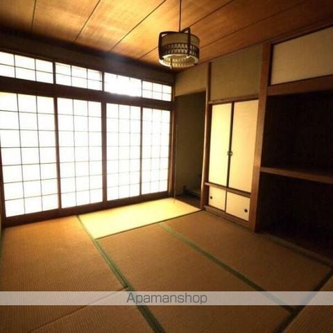 横山貸家の内装写真