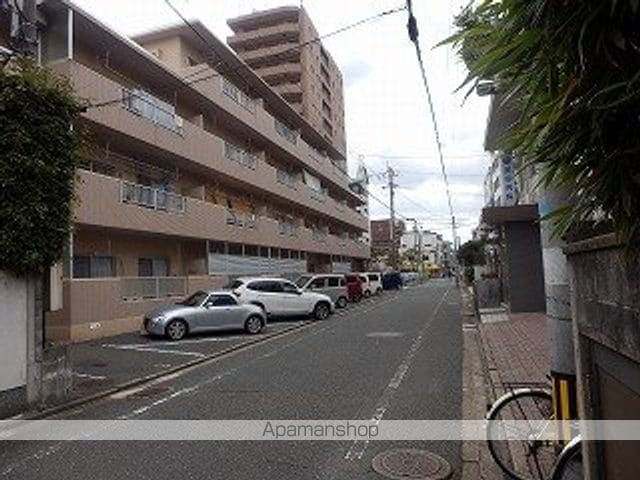三愛室見駅前マンションの外観写真