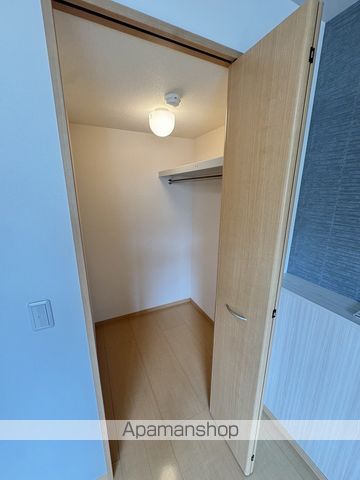 リビングタウン三ッ木 Cの内装写真