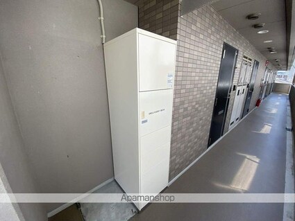 ウイング９９[1K/26.4m2]のエントランス