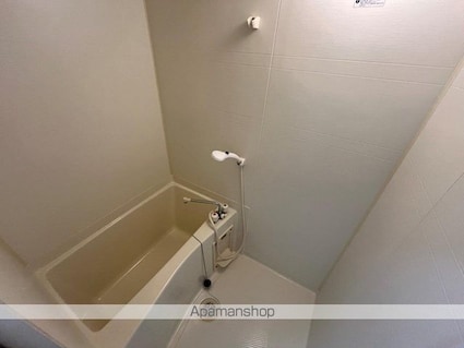 アートプラザユー[1K/28.67m2]のバス