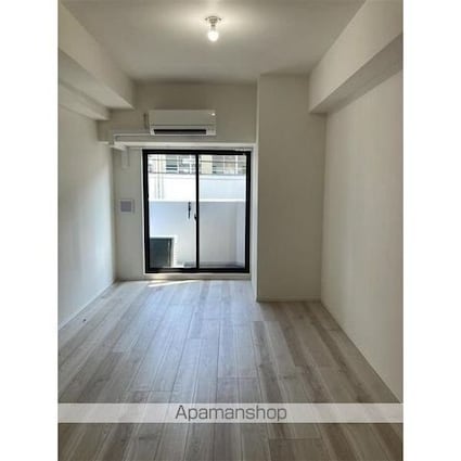 ＣＲＥＳＴ　ＴＡＰＰ金山[1K/29.97m2]のリビング・居間