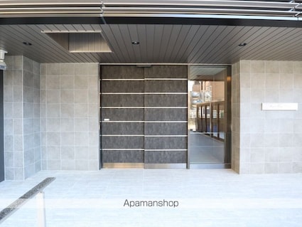 ロイヤルカーサ千種[1K/35.52m2]のエントランス2