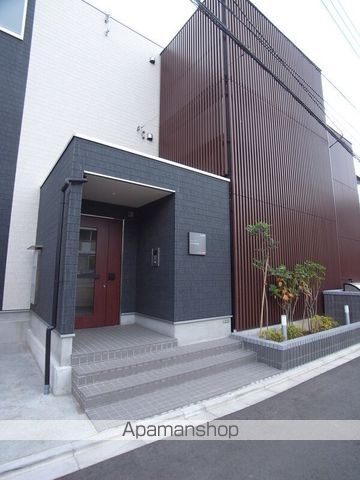 リブリ・サウンド東京の玄関写真