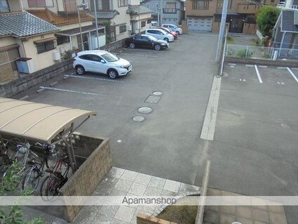 和歌山県和歌山市中島[1K/26.71m2]の駐車場2