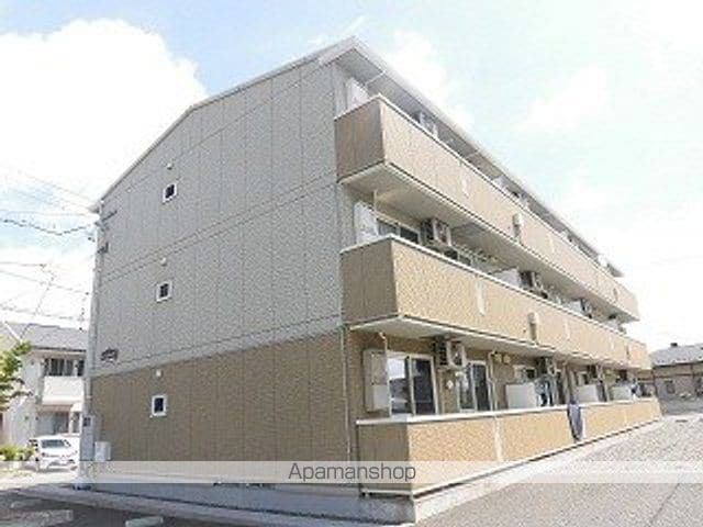 シャールポンドVの外観写真