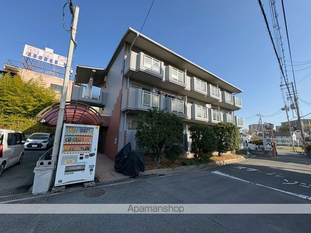 ウエストストリームの外観写真