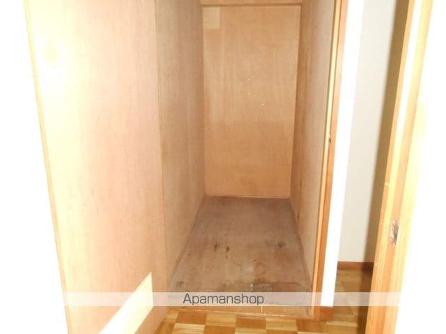 メゾン西中屋の内装写真