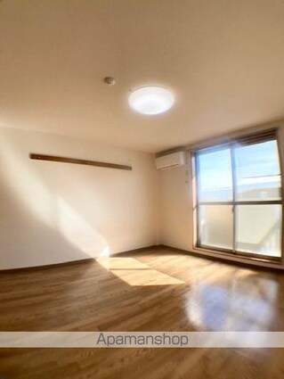 滋賀県長浜市宮司町[1K/28.03m2]のリビング・居間