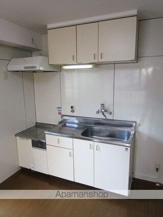 クリスタル山内[1DK/35m2]のキッチン