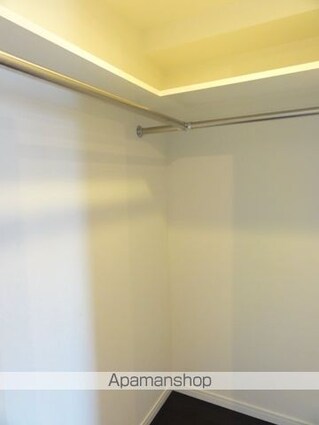 東京都新宿区原町２丁目[1K/25.66m2]の収納