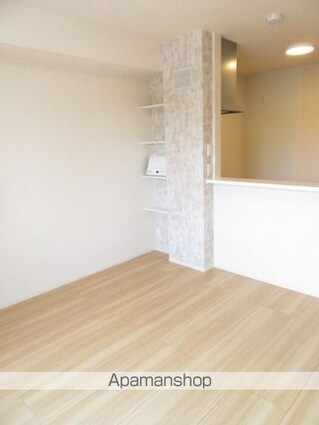 ヴィラアヴェニューセレーネ　Ａ棟[2LDK/59.65m2]のリビング・居間