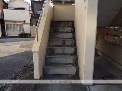 まどかハイツ[3DK/36m2]のエントランス2