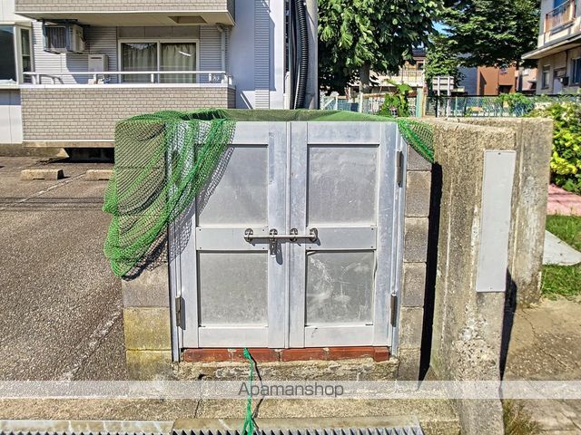 サンライズ本江の玄関写真