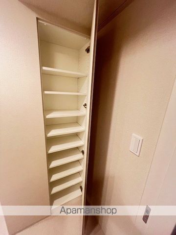 ONE ROOF RESIDENCE ASAKUSABASHIの内装写真