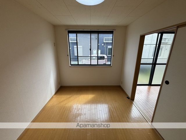 リーヴエ湘南の内装写真
