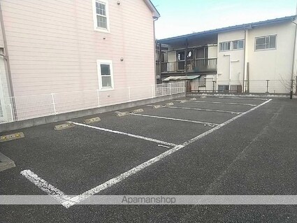 レオパレスサンライズⅡ[1K/19.87m2]の駐車場2