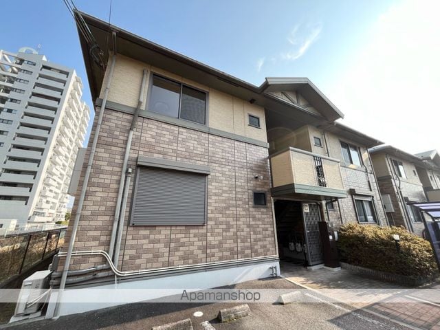 リビングタウン堅田 C棟の外観写真