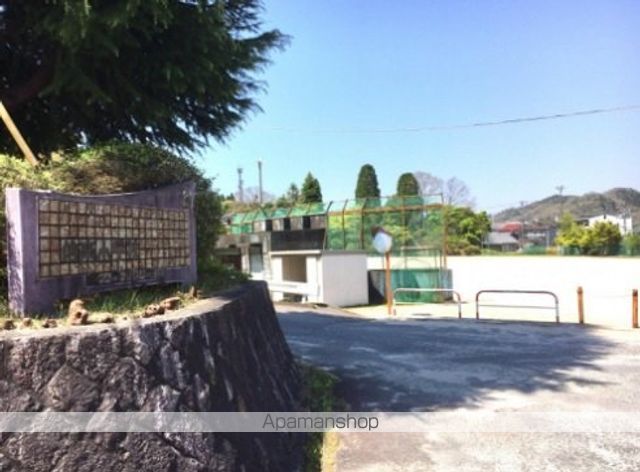 Ｐｌａｉｓｉｒ　Ｃｈａｔｅａｕ[2LDK/59.24m2]の周辺2