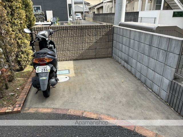 ファンテージ大宮の外観写真