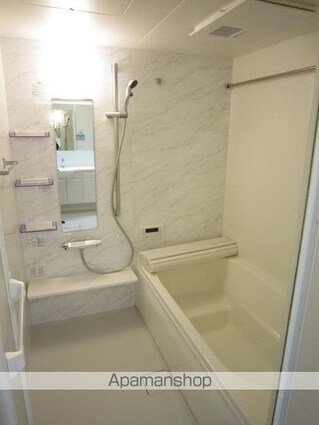 サンモール東川口　Ａ棟[2LDK/70.29m2]のバス