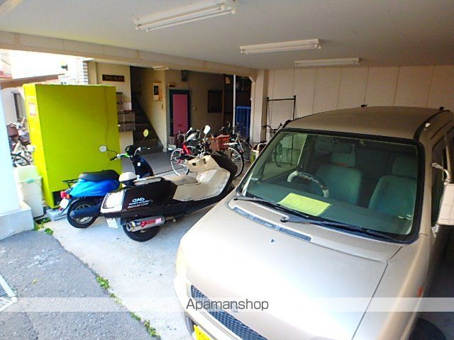 モナムールの玄関写真
