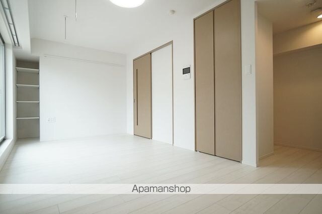 メインステージ本蓮沼[1R/30.6m2]のリビング・居間