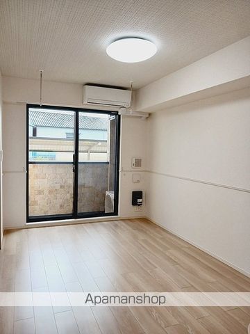 プラシードIIの内装写真