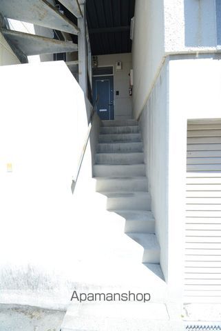 ドゥボワ平岸の玄関写真