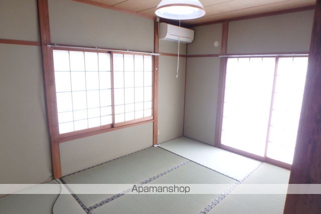 上條住宅の内装写真