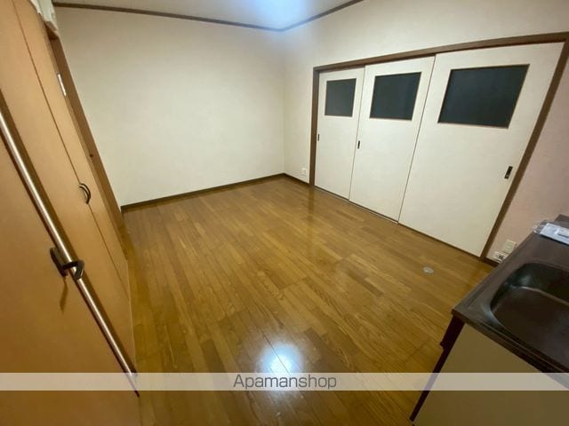 ロイヤル早鈴の内装写真