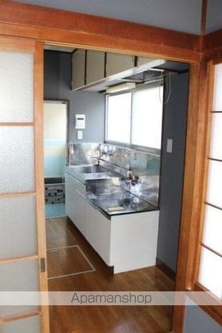 メゾネット5の内装写真