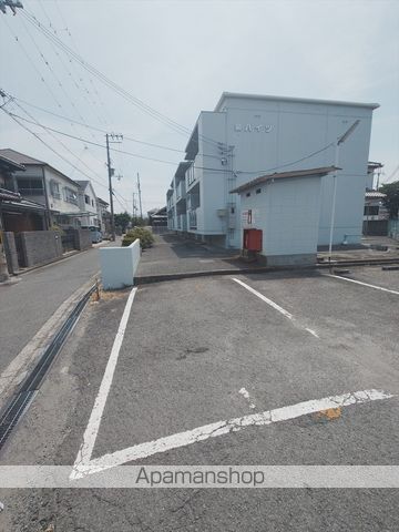 泉 ハイツの外観写真