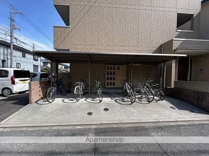 メゾン・ド・ＣＨＴ[1LDK/33.39m2]の外観3