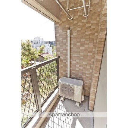 ホリーステージ城山[1LDK/40.25m2]のバルコニー