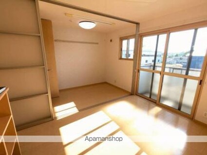 ローリエＫ[1LDK/33.39m2]の内装3