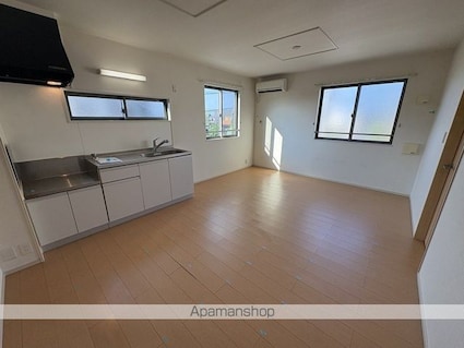 イースト・メゾン[2LDK/64.01m2]のリビング・居間