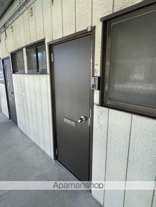 コーポ熊谷Ａ棟[1LDK/36m2]のエントランス