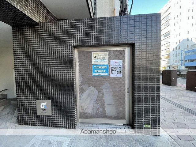 アルファレガロ駅前通りの外観写真