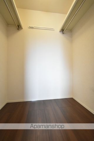 フロントコートの内装写真