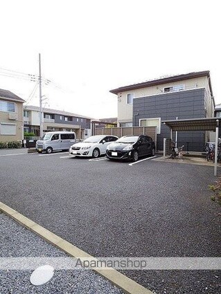 グランドソレーユ[3LDK/67.47m2]の駐車場